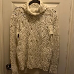 Sundance Champlain Ivory turtleneck sweater! GUC. Size M